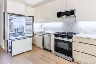 2636 E 7th St, Brooklyn, NY 11235 - Photo 12