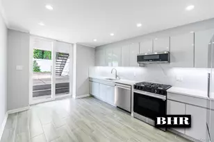 2636 E 7th St, Brooklyn, NY 11235 - Photo 26