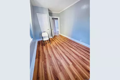 89-10 182nd Street #2nd floor, Hollis, NY 11423 - Photo 6