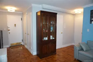 385 McLean Ave, Yonkers, NY 10705 - Photo 8