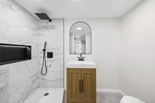 14 Camelot Ln, East Setauket, NY 11733 - Photo 36