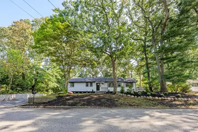 14 Camelot Lane, East Setauket, NY 11733 - Photo 44