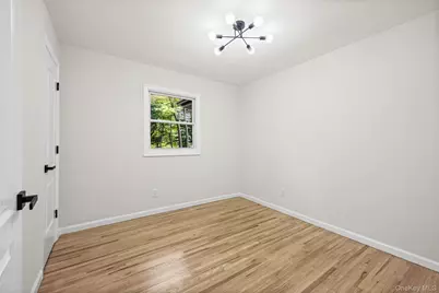 14 Camelot Lane, East Setauket, NY 11733 - Photo 34