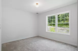 155 S Quaker Ln, Hyde Park, NY 12538 - Photo 24