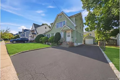 506 Whittier Street, Westbury, NY 11590 - Photo 2