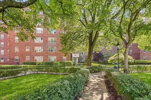 220 Pelham Rd, New Rochelle, NY 10805 - Photo 34