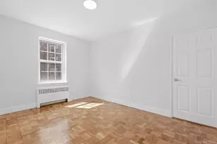 220 Pelham Rd, New Rochelle, NY 10805 - Photo 20