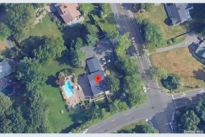 25 Bagatelle Road, Dix Hills, NY 11746 - Photo 1
