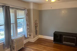 121-13 Hillside Ave., Richmond Hill, NY 11418 - Photo 10