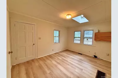 103 Maple Street S, Lake Grove, NY 11755 - Photo 6