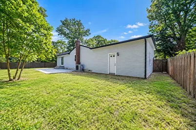 93 Putnam Avenue, West Babylon, NY 11704 - Photo 8
