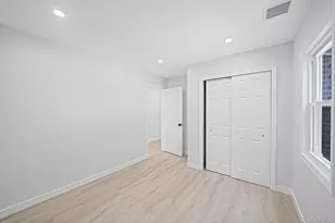 93 Putnam Ave, West Babylon, NY 11704 - Photo 18