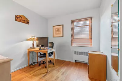 19 Acorn Place, Lynbrook, NY 11563 - Photo 28