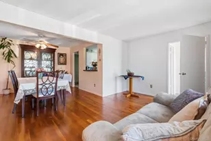 19 Acorn Pl, Lynbrook, NY 11563 - Photo 8