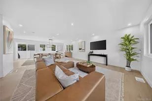2 Lee Pl, Old Bethpage, NY 11804 - Photo 4