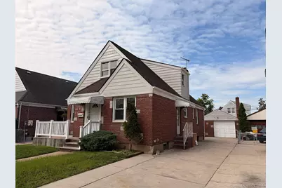 82-26 258th Street, Glen Oaks, NY 11004 - Photo 4