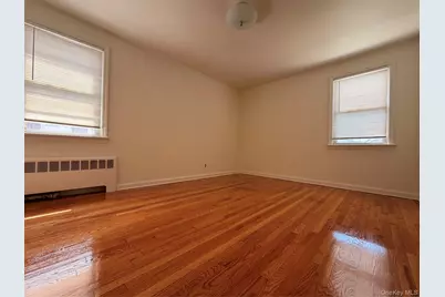 82-26 258th Street, Glen Oaks, NY 11004 - Photo 6