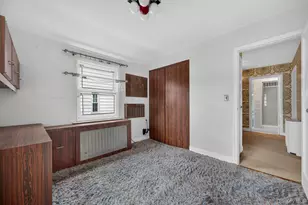 85-22 213th St, Hollis, NY 11427 - Photo 24