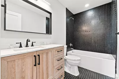 13 Campbell Lane, East Islip, NY 11730 - Photo 8