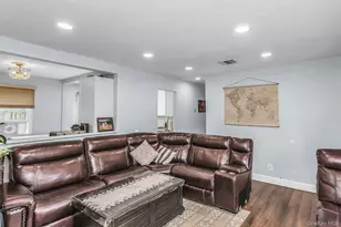 2911 Eagle Ave, Medford, NY 11763 - Photo 6