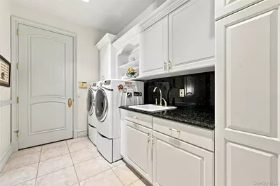3 Crescent Drive, Northport, NY 11768 - Photo 14