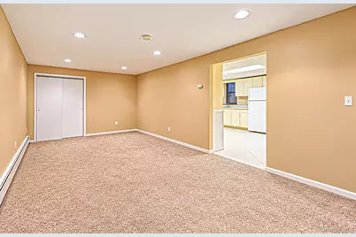 35 Hastings Drive, Ridge, NY 11961 - Photo 34