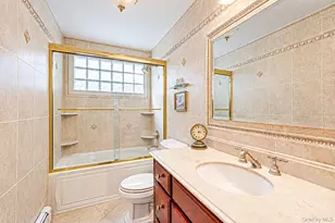 35 Hastings Dr, Ridge, NY 11961 - Photo 26