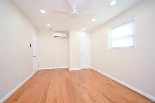 117-25 199th St, Saint Albans, NY 11412 - Photo 16