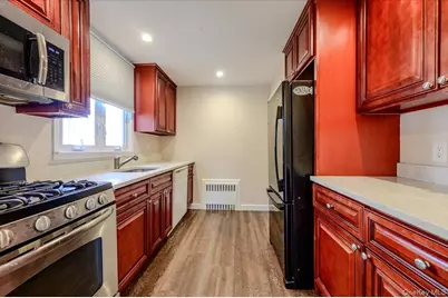 502 Lafayette Boulevard #Lower, Long Beach, NY 11561 - Photo 8