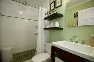 38 Hurlihe St, Poughkeepsie, NY 12601 - Photo 12
