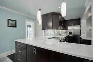 38 Hurlihe St, Poughkeepsie, NY 12601 - Photo 6