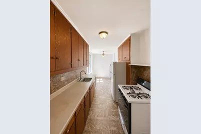 740 E 232nd Street #6G, Bronx, NY 10466 - Photo 4