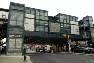 740 E 232nd St, Bronx, NY 10466 - Photo 10