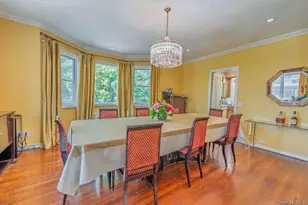 112 Harrison St, Lawrence, NY 11559 - Photo 16