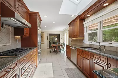 2 Magnolia Drive, Rye Brook, NY 10573 - Photo 12