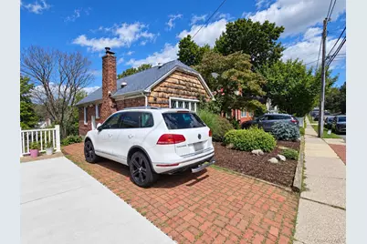37 Marino Avenue, Port Washington, NY 11050 - Photo 28