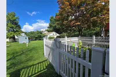 37 Marino Avenue, Port Washington, NY 11050 - Photo 24