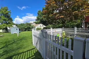 37 Marino Ave, Port Washington, NY 11050 - Photo 24