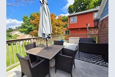 37 Marino Avenue, Port Washington, NY 11050 - Photo 12