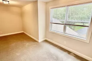 50 Cocoa Ln, Newburgh, NY 12550 - Photo 24