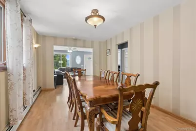 122 Commonwealth Avenue, Merrick, NY 11566 - Photo 6