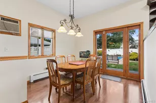 122 Commonwealth Ave, Merrick, NY 11566 - Photo 10