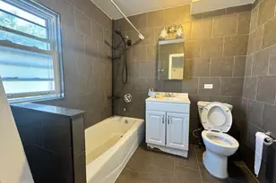 152-11 Roosevelt Ave, Flushing, NY 11354 - Photo 2