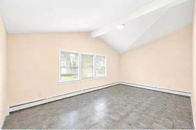 41 Madison Avenue, Amityville, NY 11701 - Photo 34