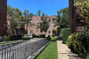215-40 47th Ave, Bayside, NY 11361 - Photo 16