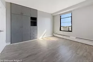 61-25 98th St, Rego Park, NY 11374 - Photo 22