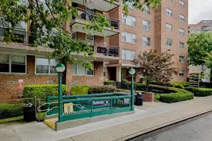 107-21 Queens Blvd Blvd, Forest Hills, NY 11375 - Photo 1