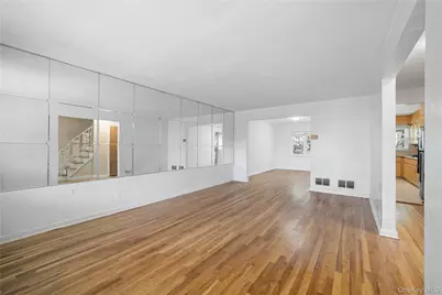 1047 E 217th Street, Bronx, NY 10469 - Photo 10