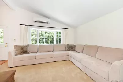 162 Elton Road, Garden City, NY 11530 - Photo 14
