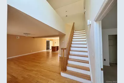 249 Haven Avenue, Ronkonkoma, NY 11779 - Photo 2